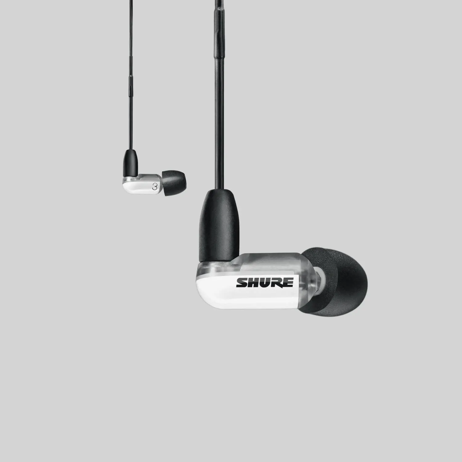 黑色 Shure AONIC 3 單動鐵入耳式耳機